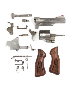 Rossi M514 Revolver