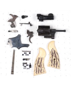 Smith & Wesson M&P Revolver