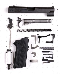 Smith & Wesson 915 Semi-auto