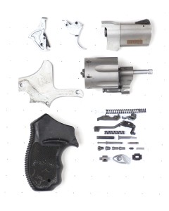 Taurus 856UL Revolver