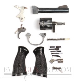 HWISTORY: REVOLVER 特典付き H&R Model 949 22 Lr Double Action Revolver - RES Auction