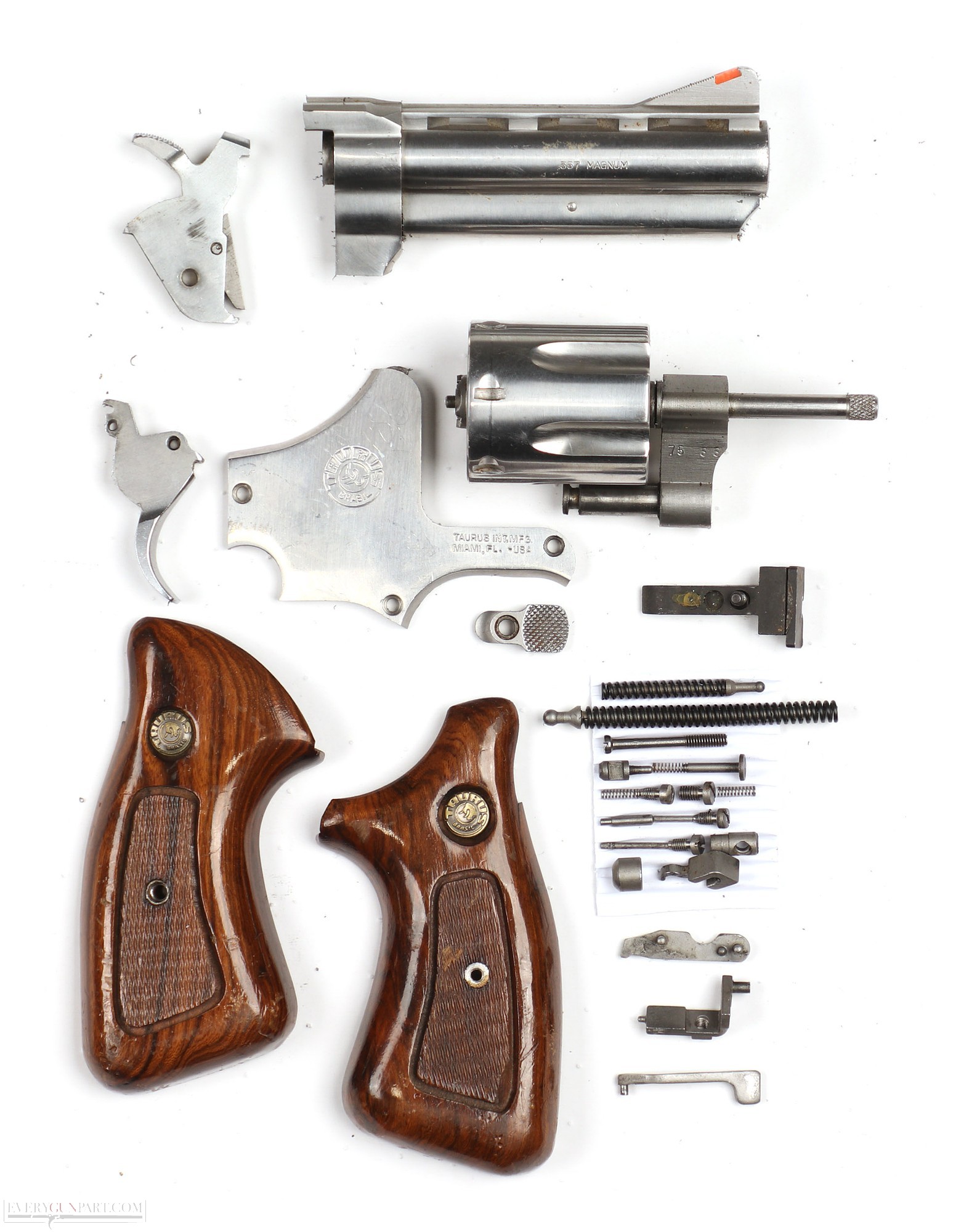 Revolver test: Taurus 689 in .357 Magnum - is it worth its price?