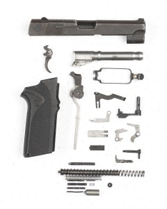Smith & Wesson 915 Semi-auto