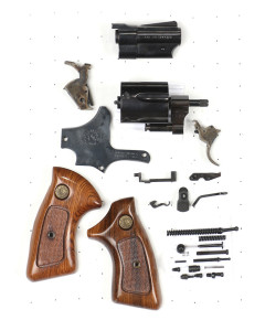 Taurus 85 Revolver