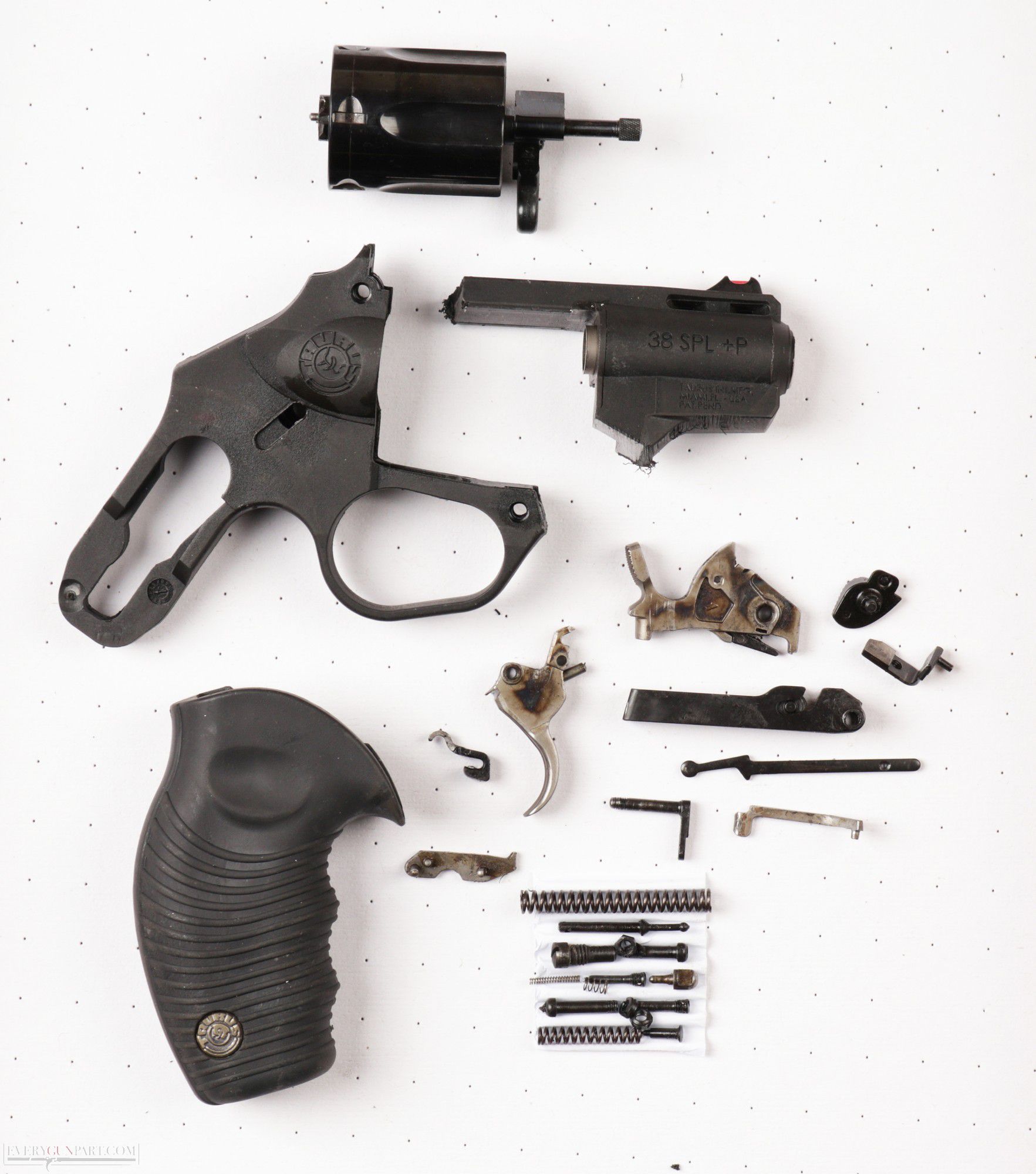 Taurus 85 Poly Revolver